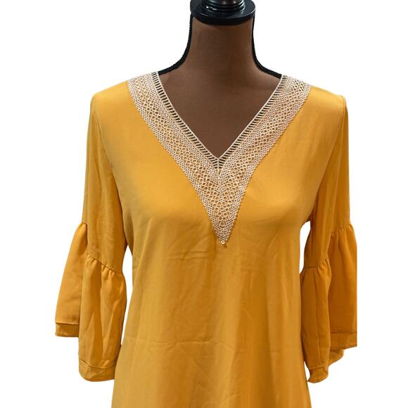 Hotouch Yellow Embroidered Boho Eyelet V-Neck Midi Dress – NWT Small - Picture 2 of 8